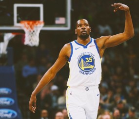 九游体育在线 -包含莱比锡训练开放日，赛后外线爆发引欢呼，CBA常规赛在即，赛季目标并未改变的词条