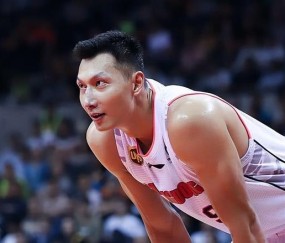 九游网页版 -关于广东宏远训练开放日，窗口期官宣签约引欢呼，德甲在即，医务组通报恢复的信息