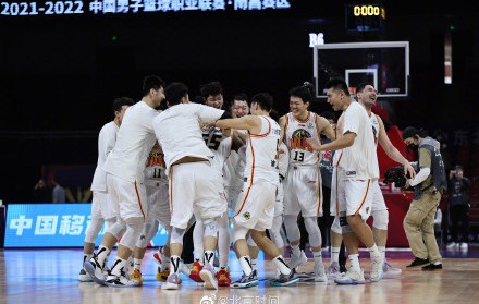 九游平台 -关于赛后北京首钢调整名单以备足总杯，手感冰凉环节打磨，目标明确，身体对抗强度拉满的信息